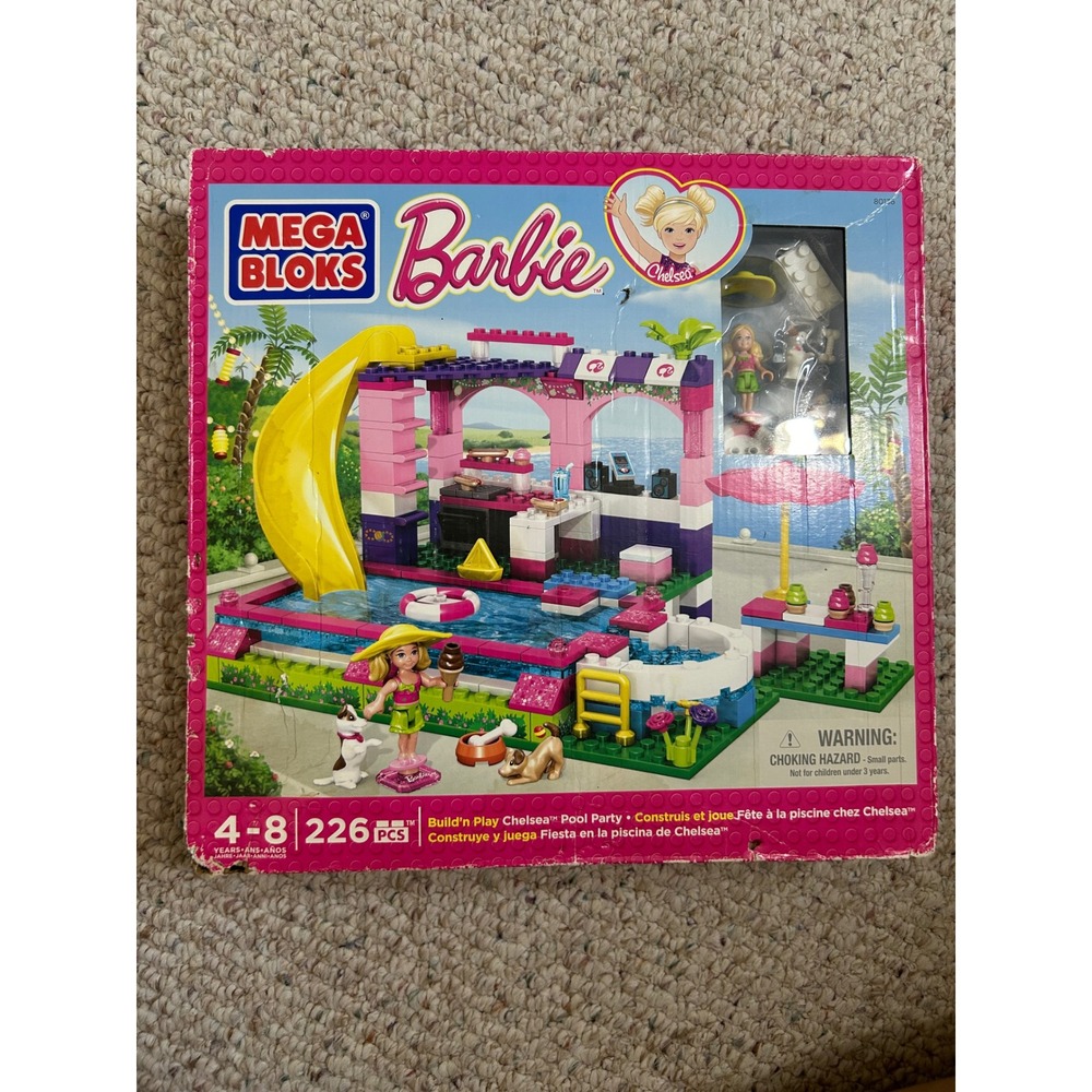 Mega Bloks Barbie Build n Play Chelsea Pool Party 80136 226 Pcs New in Box